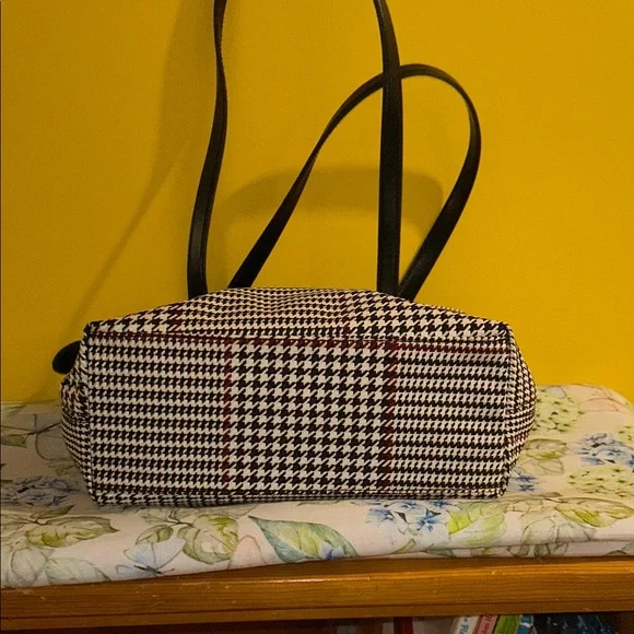 Lauren by Ralph Lauren Houndstooth Pattern Shoulder Bag. NWOT. Prestine cond. - Picture 8 of 12